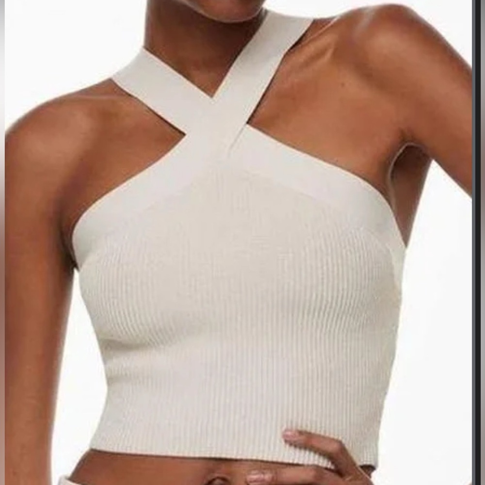 Sculpt Knit across Cross Crop Tank